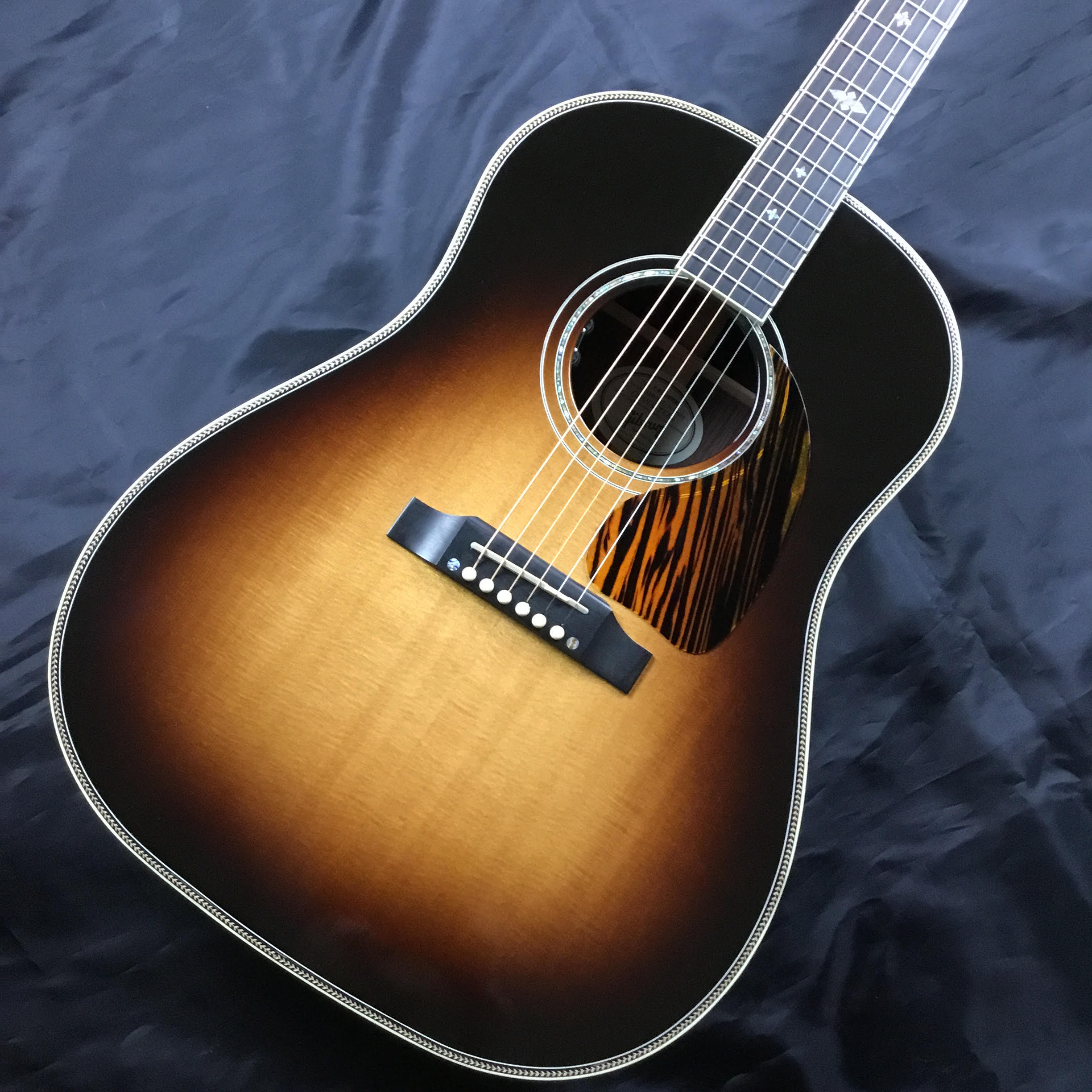 【アコースティックギター】新入荷情報 Gibson（ギブソン）