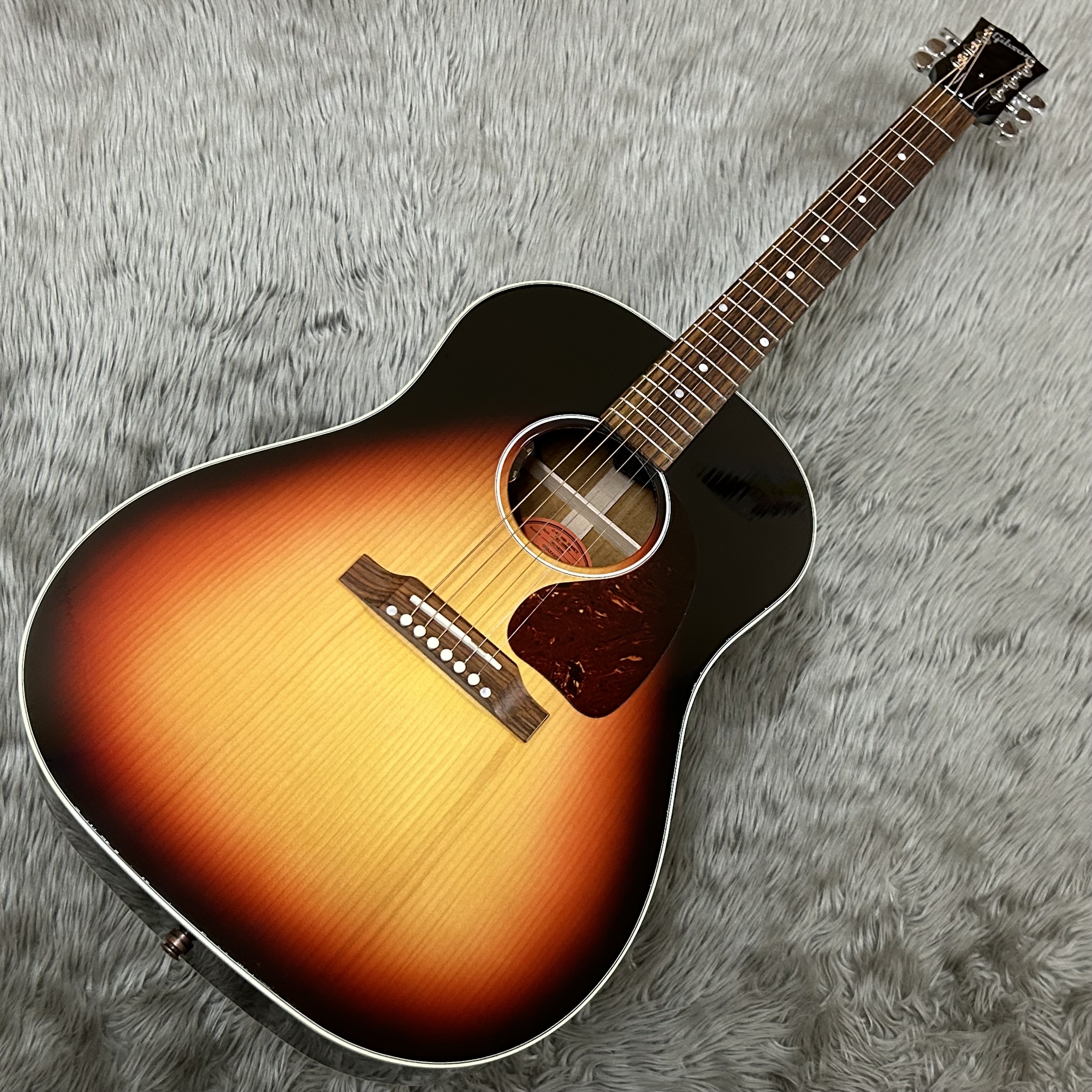 GibsonJ-45 STD Red Spruce TBST