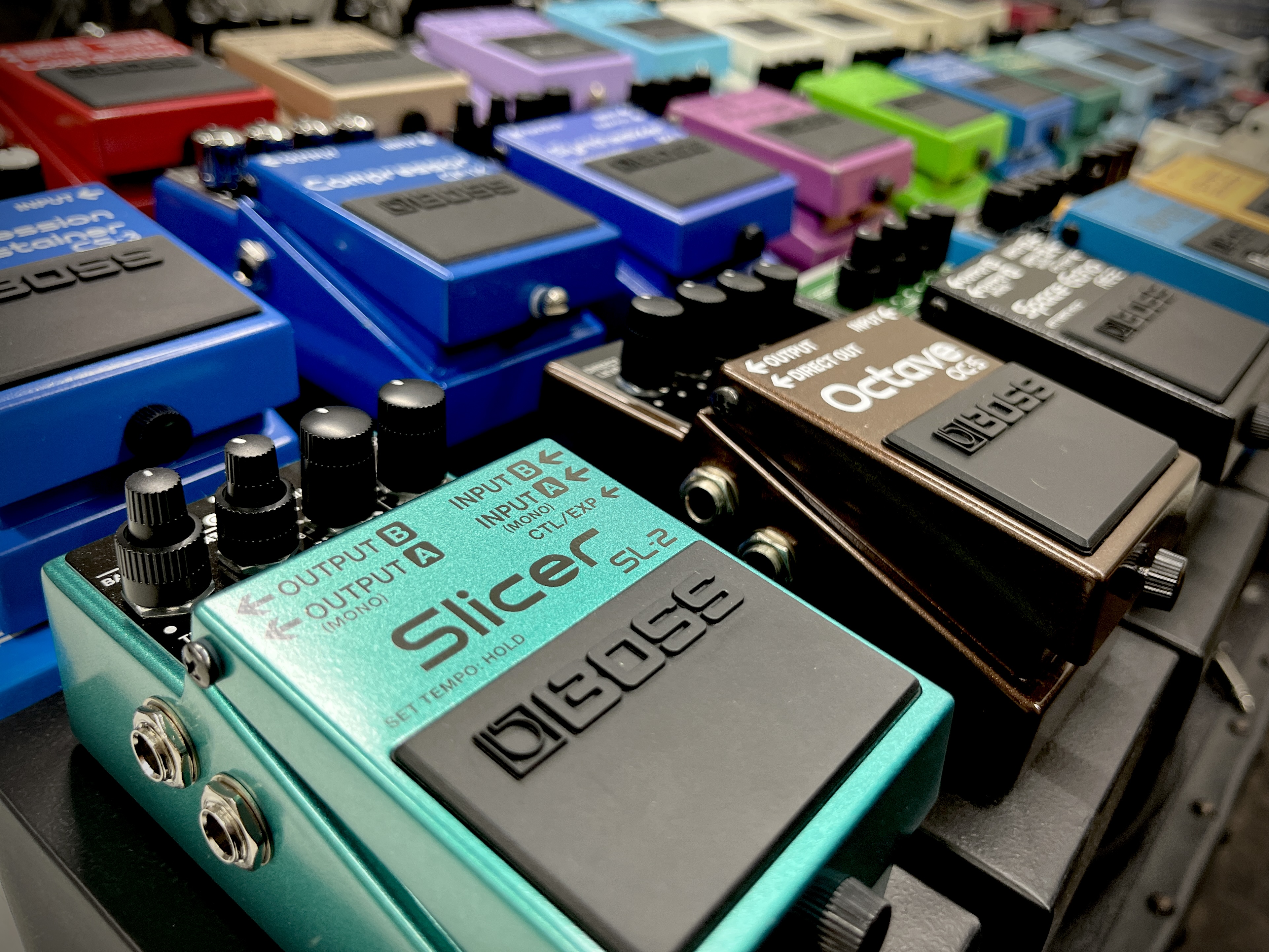 CONTENTSBOSSエフェクター各種を思う存分にお試しできます！イベント内容イベント詳細ご予約方法お問い合わせBOSSエフェクター各種を思う存分にお試しできます！ BOSSエフェクター（ギター用）全機種ご用意いたします 「初めてのエフェクター何がいいか分からない」「出したい音のイメージはあるけど [&hellip;]