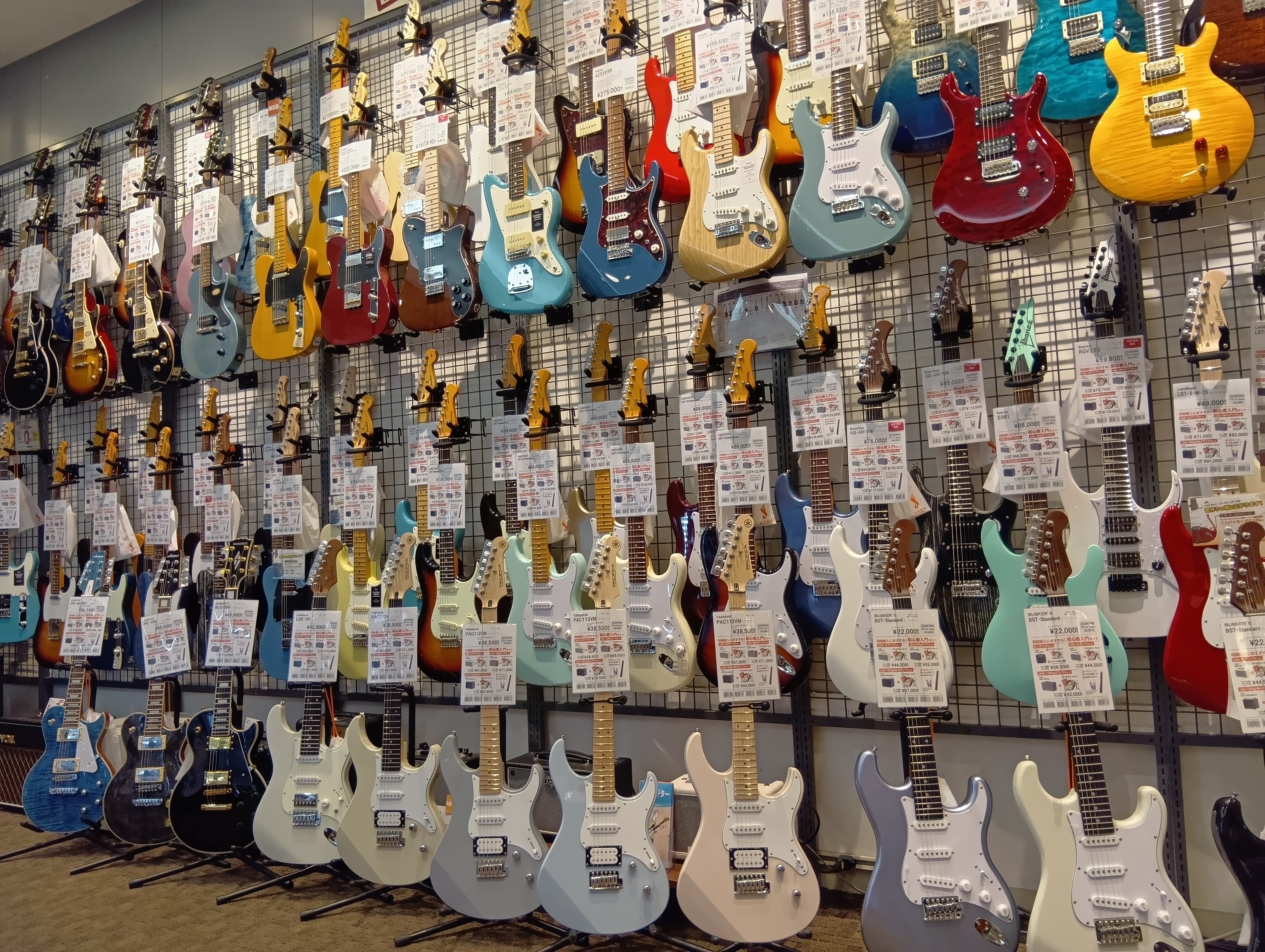 ご入学、ご進学の学生の皆様、おめでとうございます！! この春から楽器デビューをされる学生の皆様を、島村楽器ららぽーと横浜店は全力サポートさせていただきます！ これからはじめるにあたり、何をそろえて良いかわからない、自分に何が合っているかアドバイスが聞きたい、など皆さんのお悩みを当店スタッフが全て解決 [&hellip;]