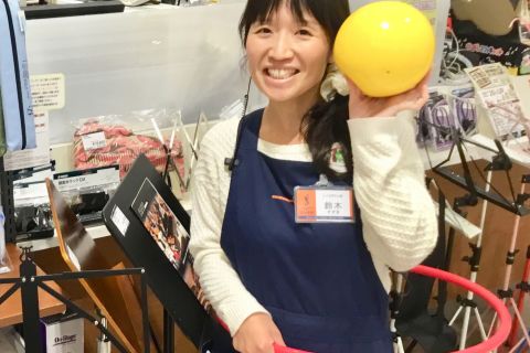 スタッフ写真 教育楽器・音楽教室 鈴木