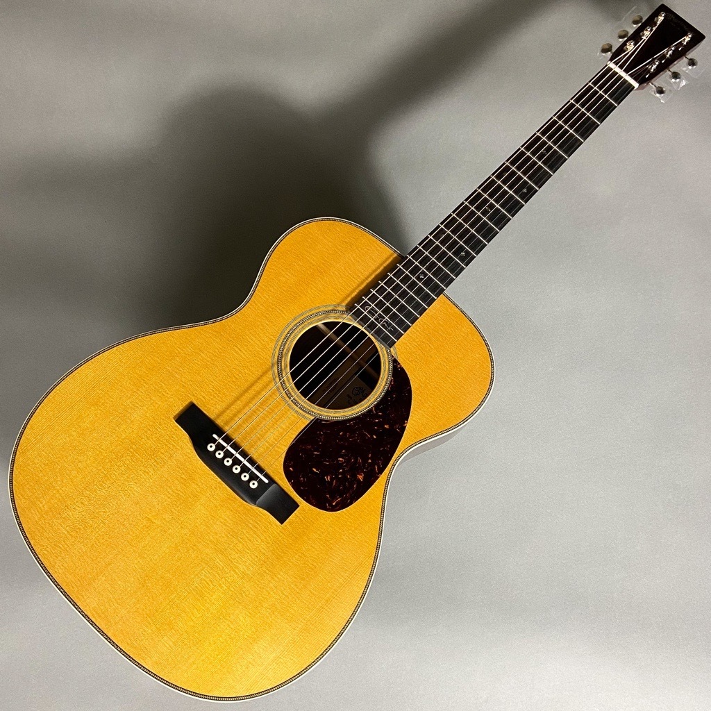 アコースティックギター000-28EC 