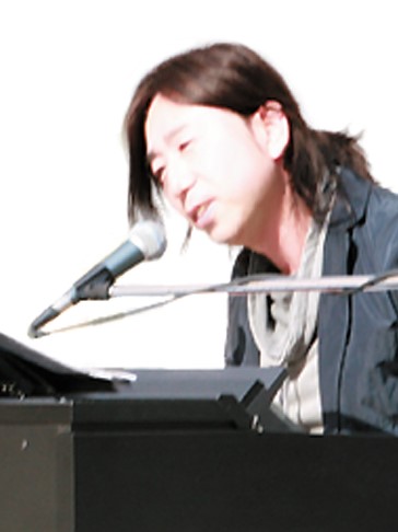 声楽・ミュージカルソング科講師加藤 洋一(かとう よういち)