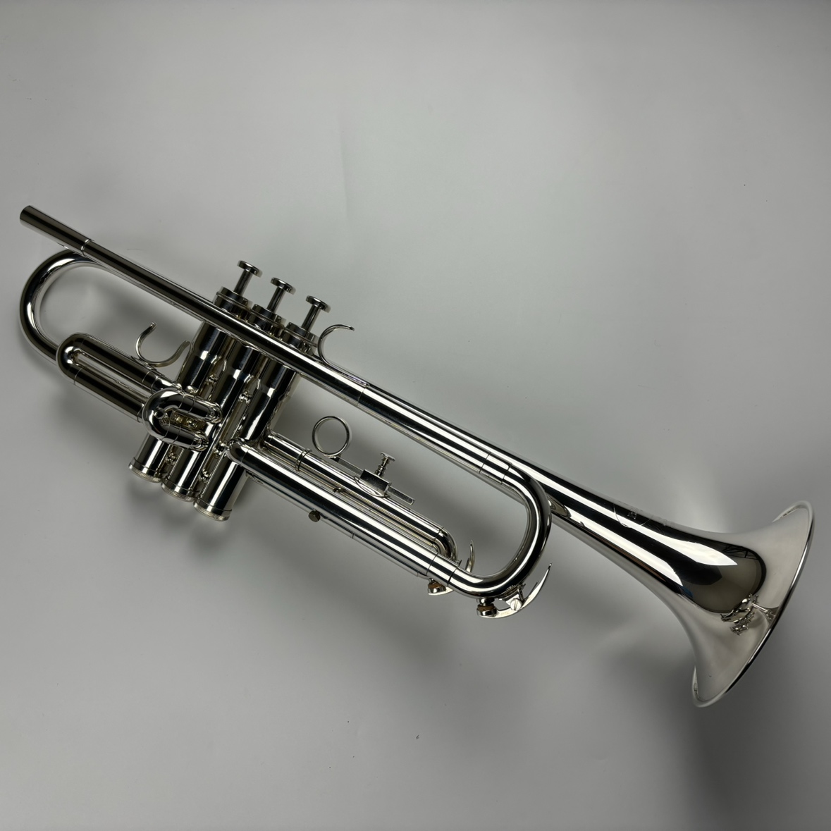 BESSON　トランペットBE-612R