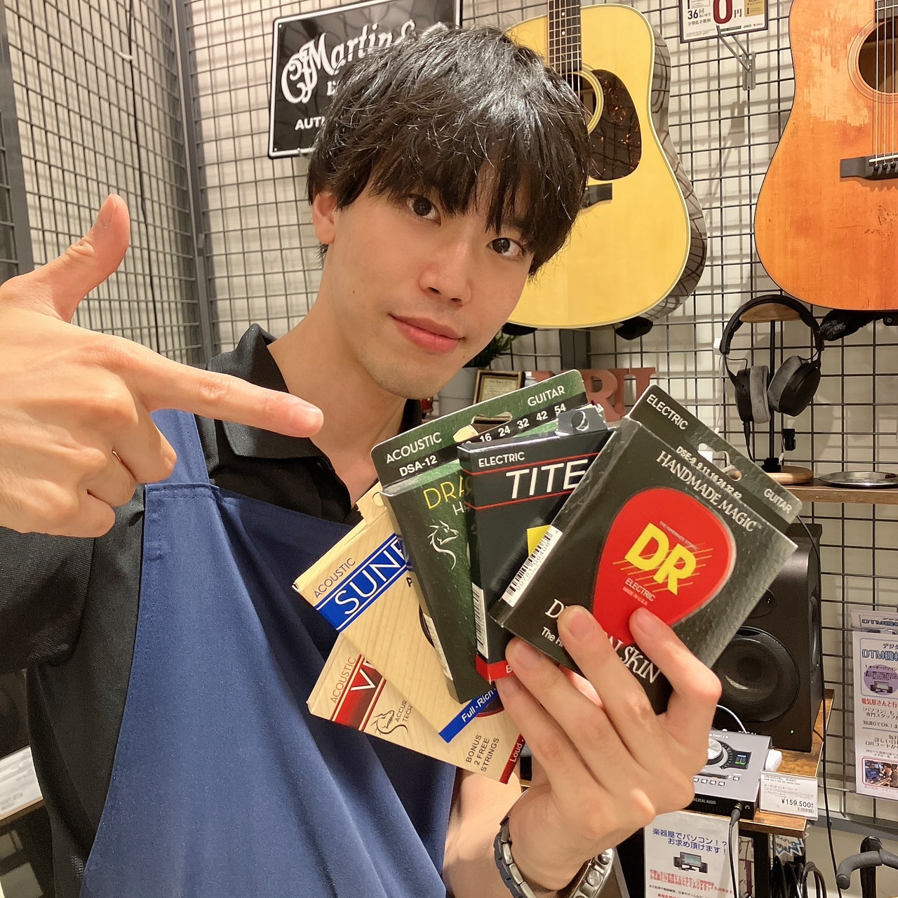 この記事を書いたスタッフギターアドバイザー 中村