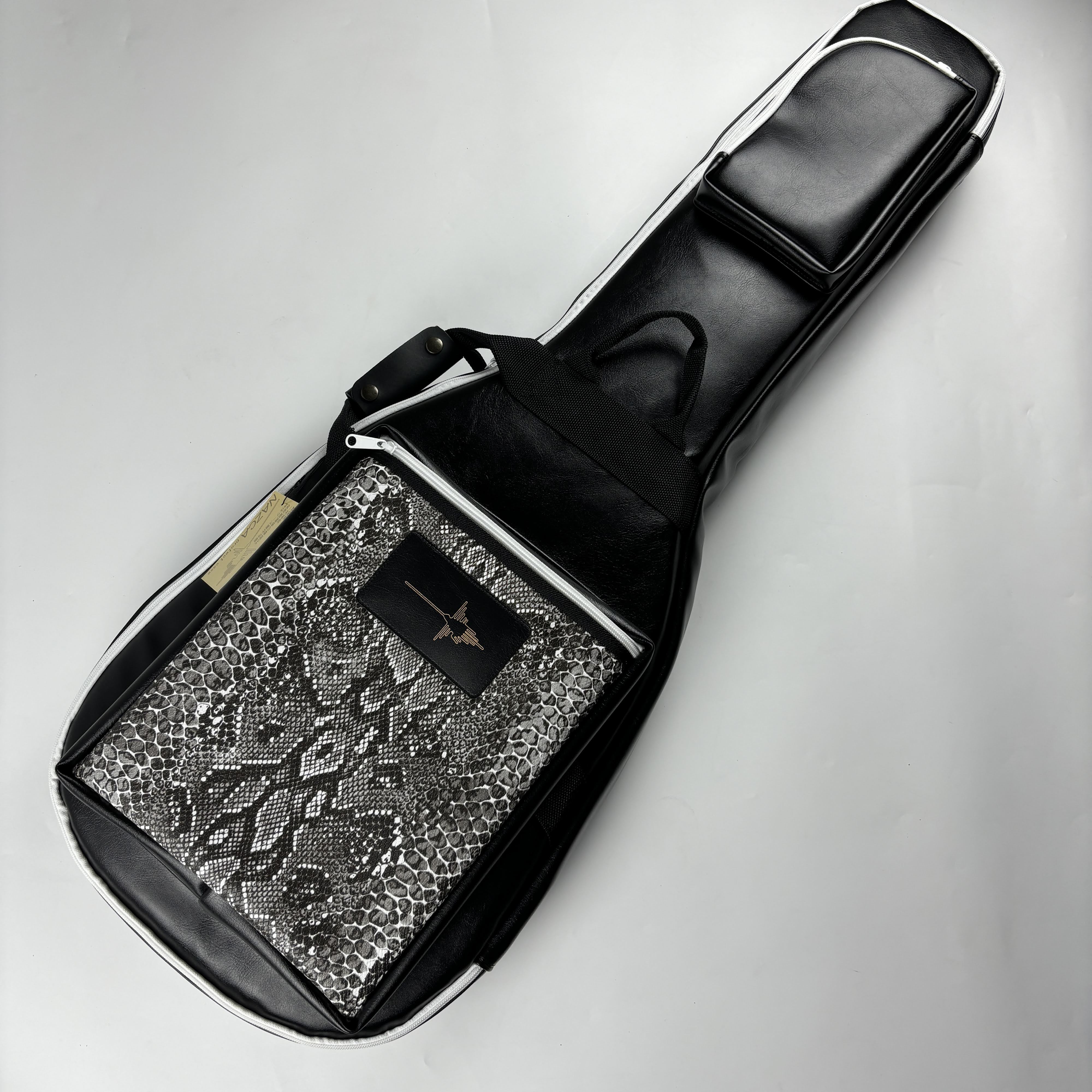 NAZCA115-00-EG BLK/WH Snake