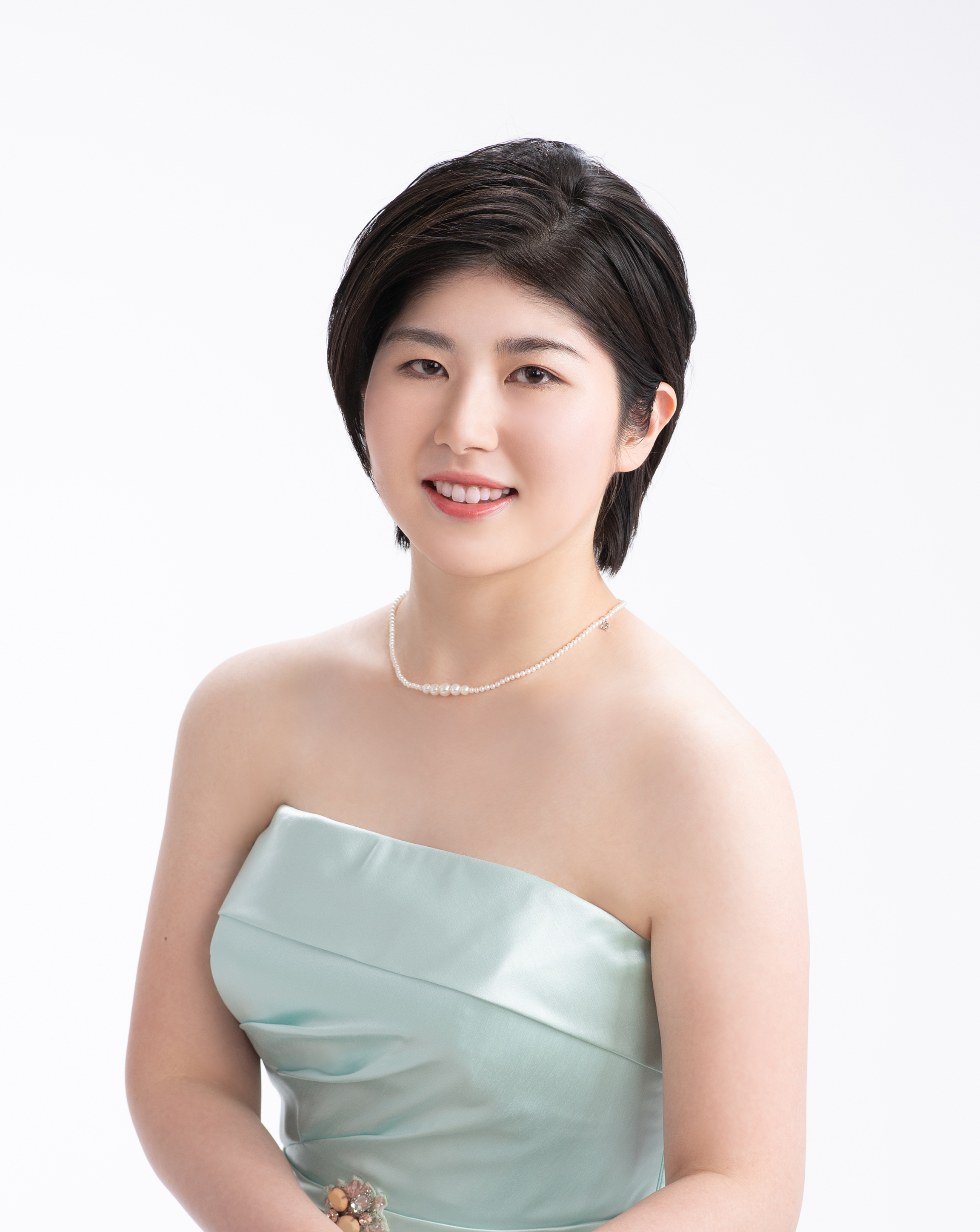 講師プロフィール 東京都立総合芸術高校、昭和音楽大学ピアノ演奏家コース卒業。同大学院音楽研究科修士課程音楽芸術表現専攻ピアノ修了。ソロ演奏をはじめ、オペラ・歌曲伴奏、室内楽も学ぶ。 講師からのコメント 初めての方もそうでない方も年代関係なく、それぞれのペースで音楽を楽しめるようなレッスンをいたします […]