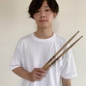 【ドラム・キッズドラム教室 講師紹介】金曜日：根本 勇希 (ねもと ゆうき)