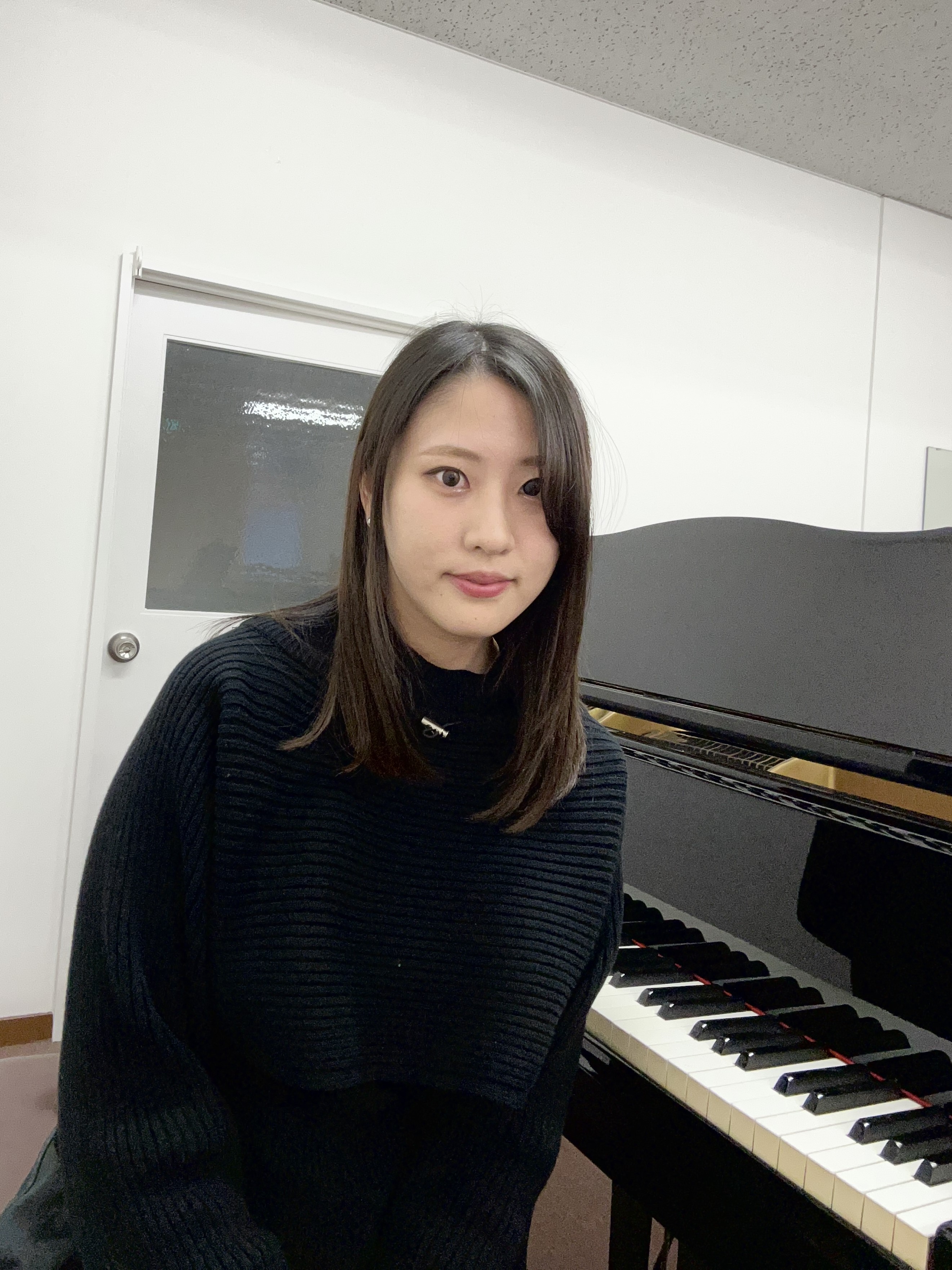*土門　汐音（どもん しおね）　担当曜日:日曜日 ***講師プロフィール 小学3年生の頃からピアノを習い始め、小学4年生から音楽教室へ通う。]]日本大学芸術部音楽学科ピアノコースを卒業。 [lesson] *コース概要 |*コース名|ピアノ| |*講師|土門　汐音（どもん しおね）| |*開講曜日| […]