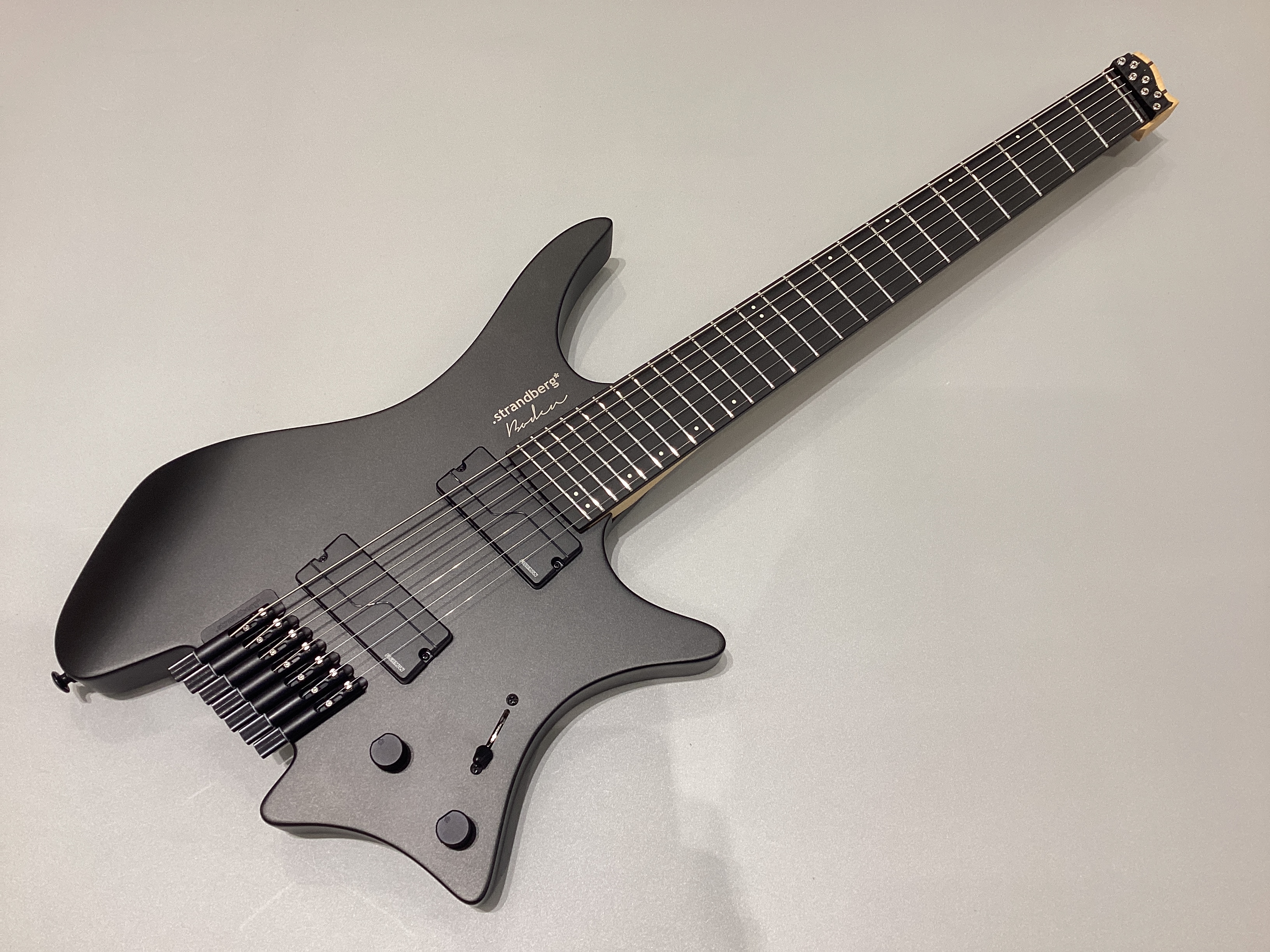 ヘッドレスギター　7弦Boden Metal NX 7