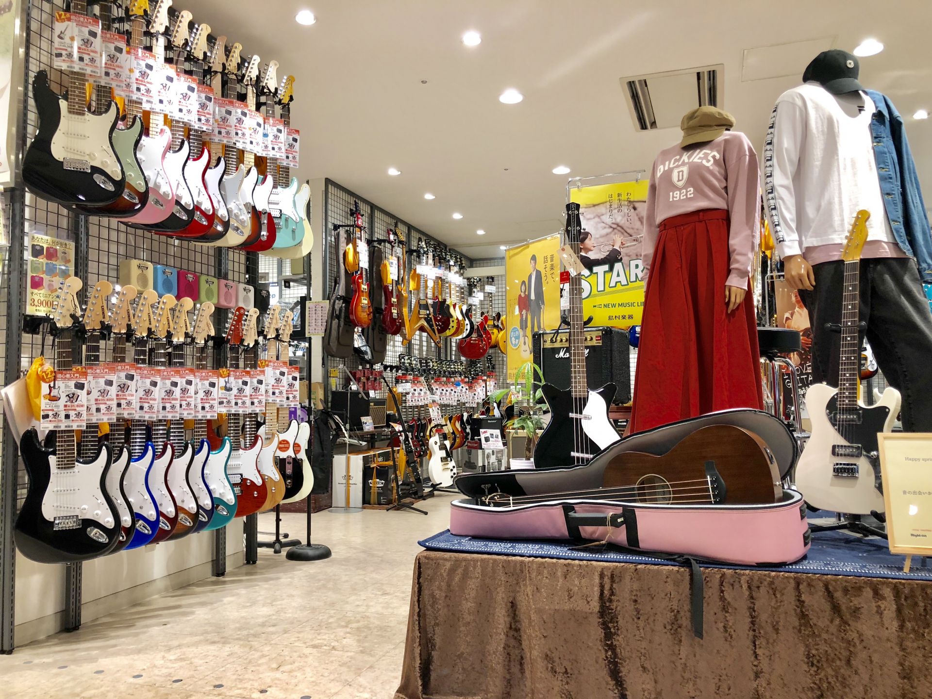 ギター選びならミーナ町田店へ！