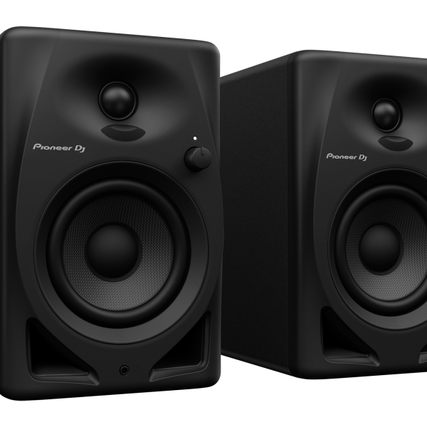 【Pioneer/DM-40D】<br />
<br />
￥20,900(税込)<br />
<br />
4インチ小型DJ用モニタースピーカー、1ペア