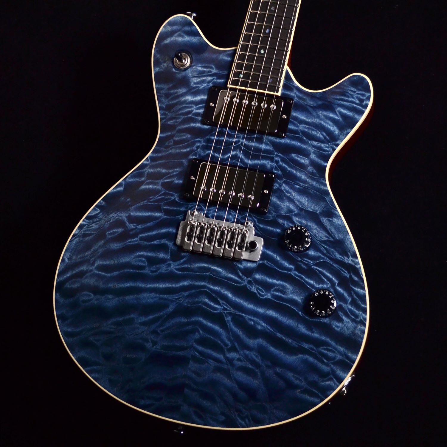 T's GuitarsArc-STD24 5A Quilted Maple Top Arctic Blue