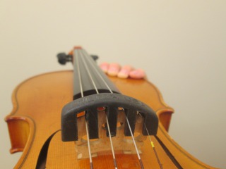 夜に練習したい方必見！！ヴァイオリンミュートご紹介！