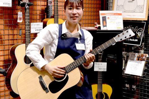 スタッフ写真 亀崎