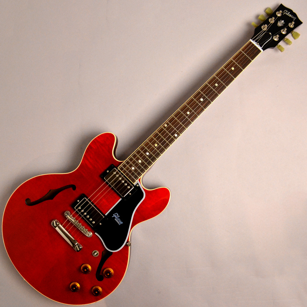 Gibson Custom Shop　　　　　　CS-336 Figured Faded Cherry