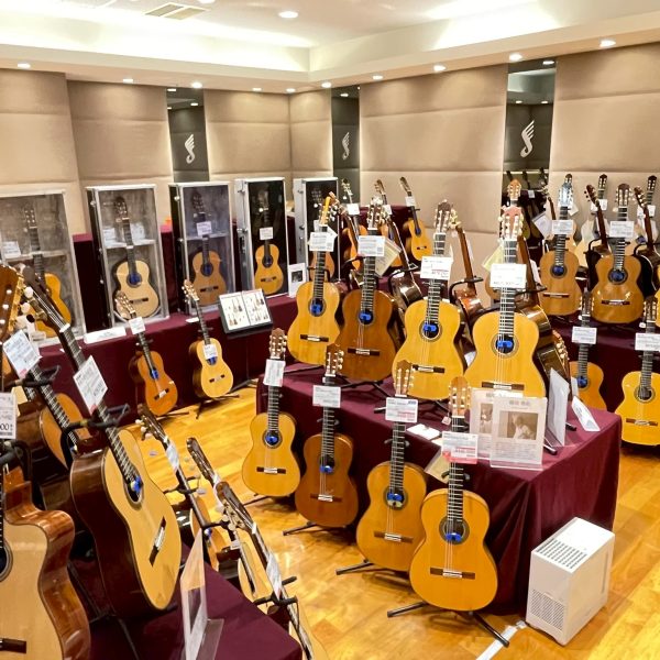 クラシックギター＆カラーチェマンドリンフェア 会場島村楽器 ららぽーとTOKYO-BAY店