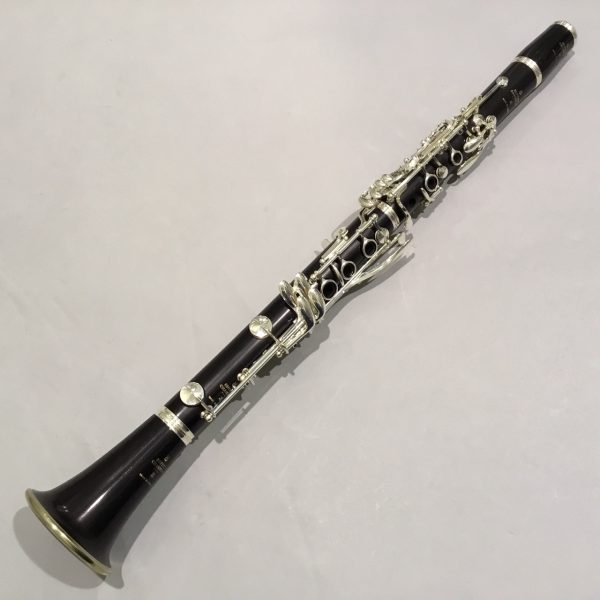 BuffetCrampon<br />
R13　￥458,150(税込)<br />
<br />
中級者さん・上級者さんにおすすめ♪