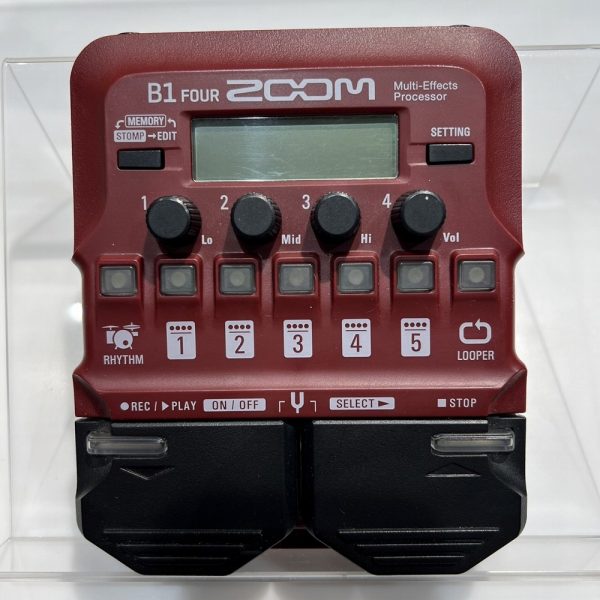【zoom】B1FOUR/ベース用マルチ<br />
￥9,900(税込)