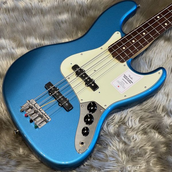 第3位：Fender Made in Japan Traditional 60s Jazz Bass Rosewood<br />
￥143,000(税込)