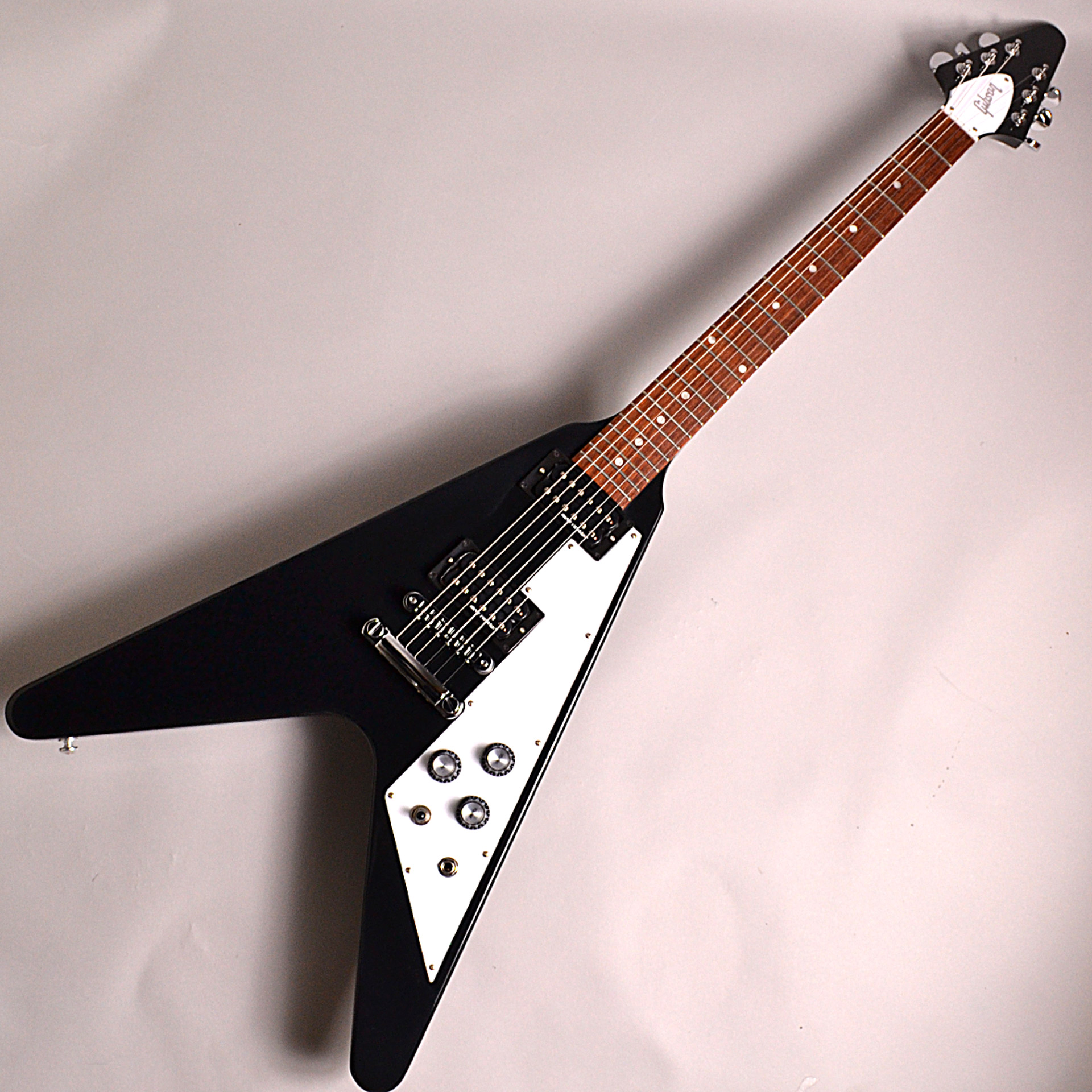 【入荷情報】久しぶりの入荷！Gibson – Flying V 2017
