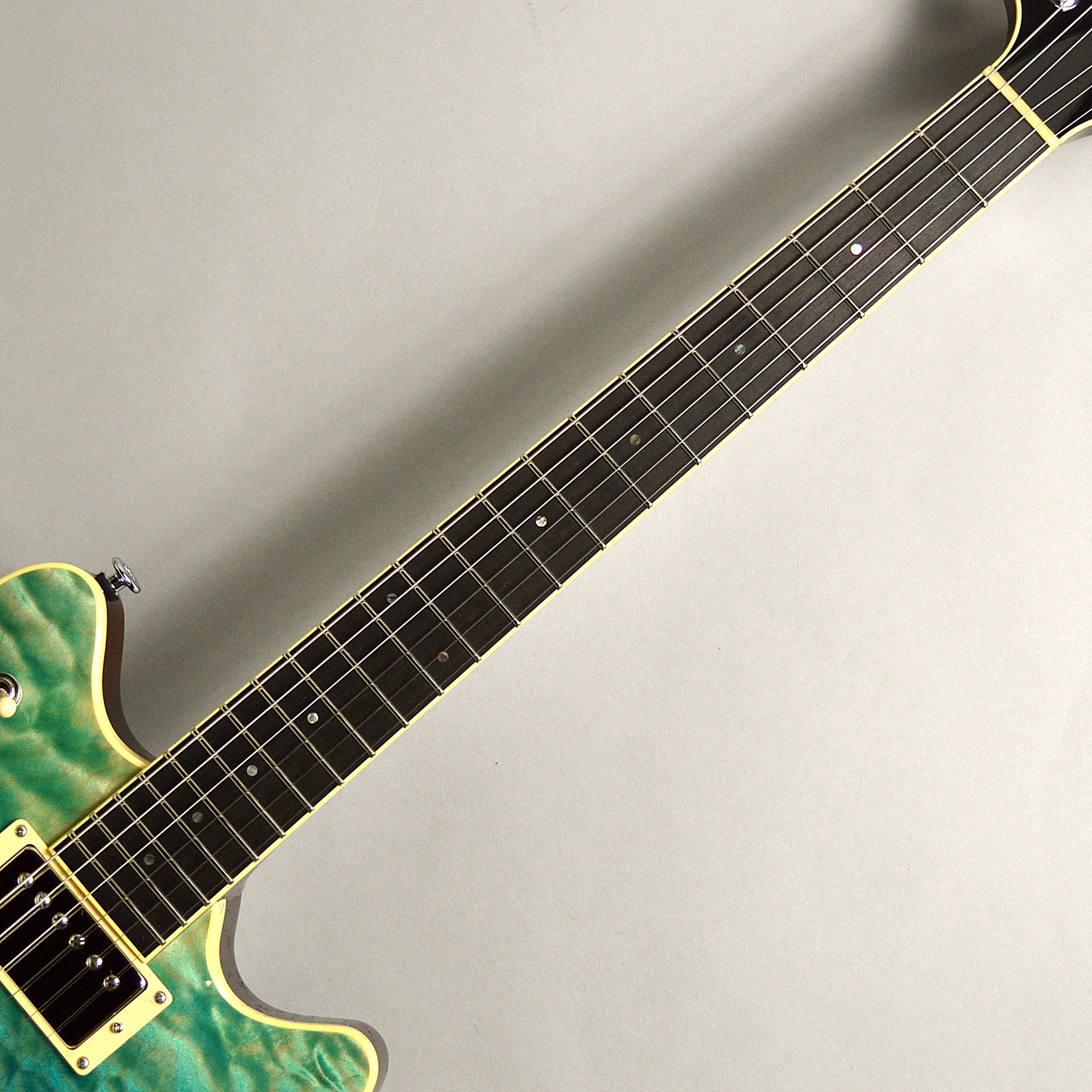 SOLDOUT】T's Guitars Arc-Hollow 4AQuiltMaple S/N051331｜島村楽器 