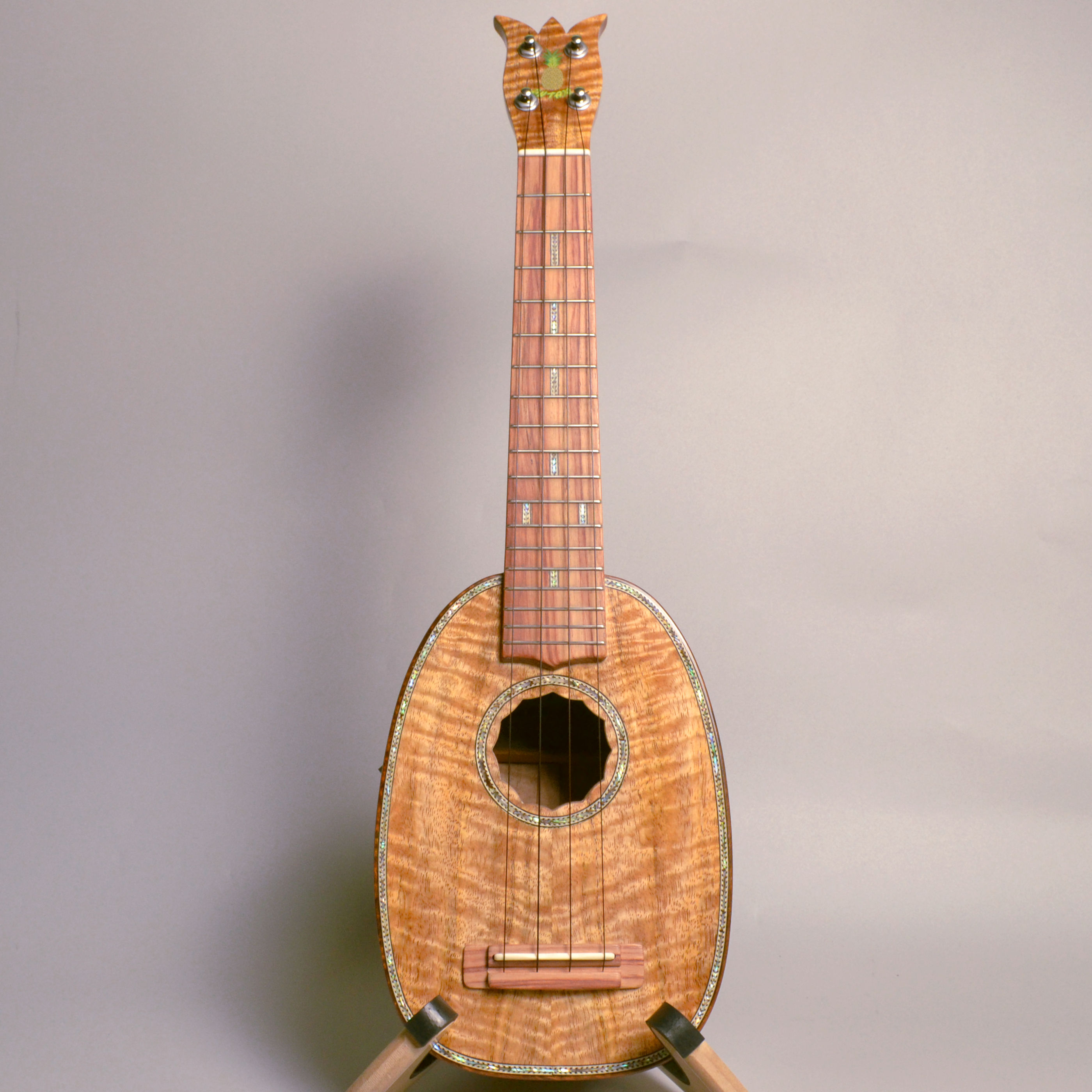 Antar (アンタール)Soprano P/HM #2050935 【ソプラノ／パイナップル／師走のウクレレ展2025】