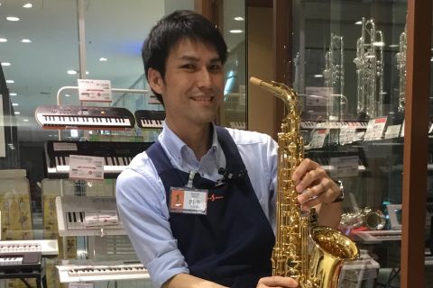 スタッフ写真 副店長 田中