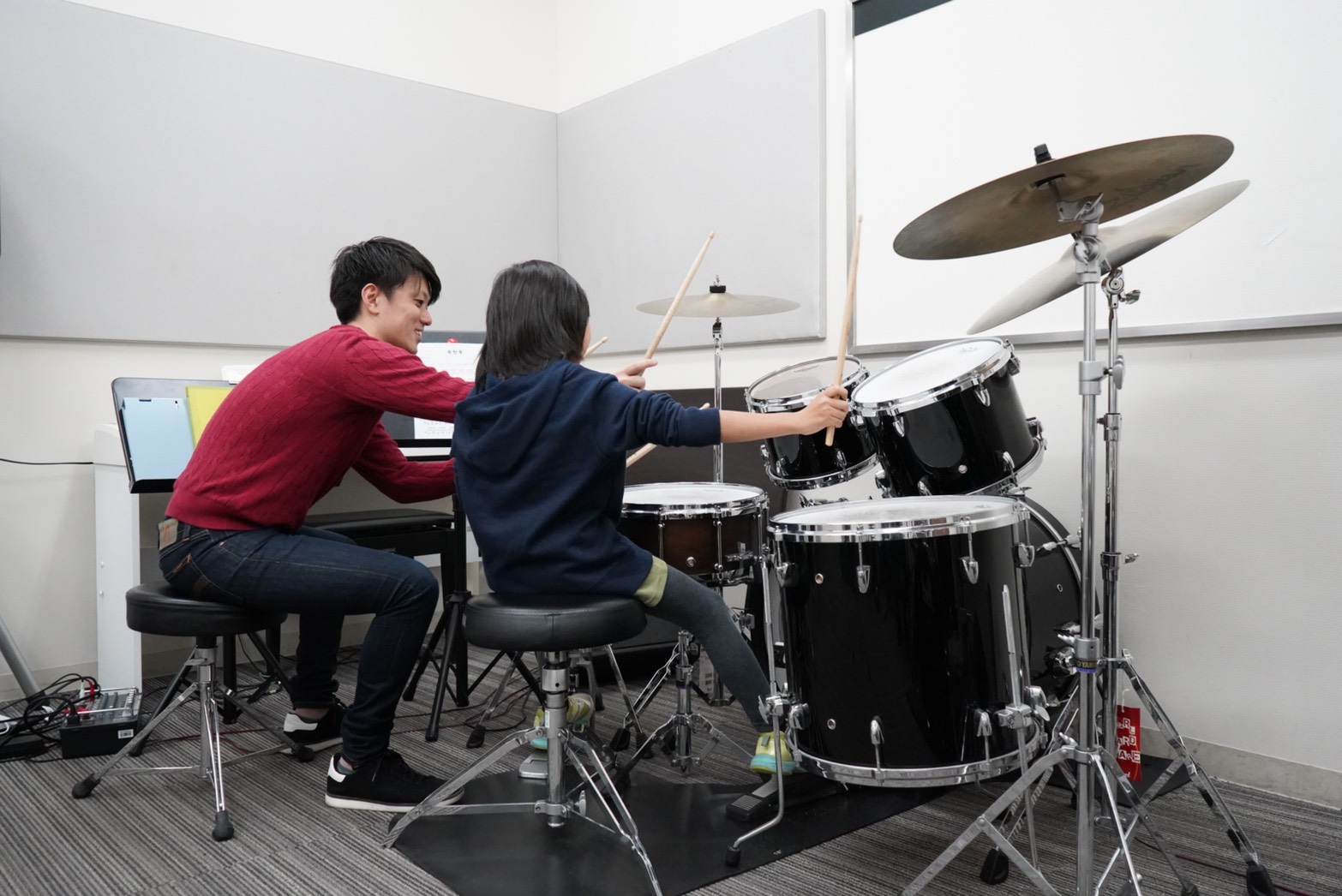 【南大沢駅前の音楽教室】大人気♪ドラム・キッズドラムスクール開講中！