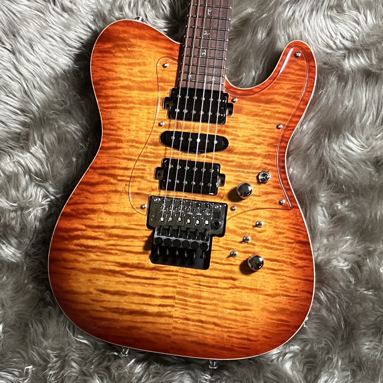 エレキギターCross Edge Flame Top Honey Sphene Burst