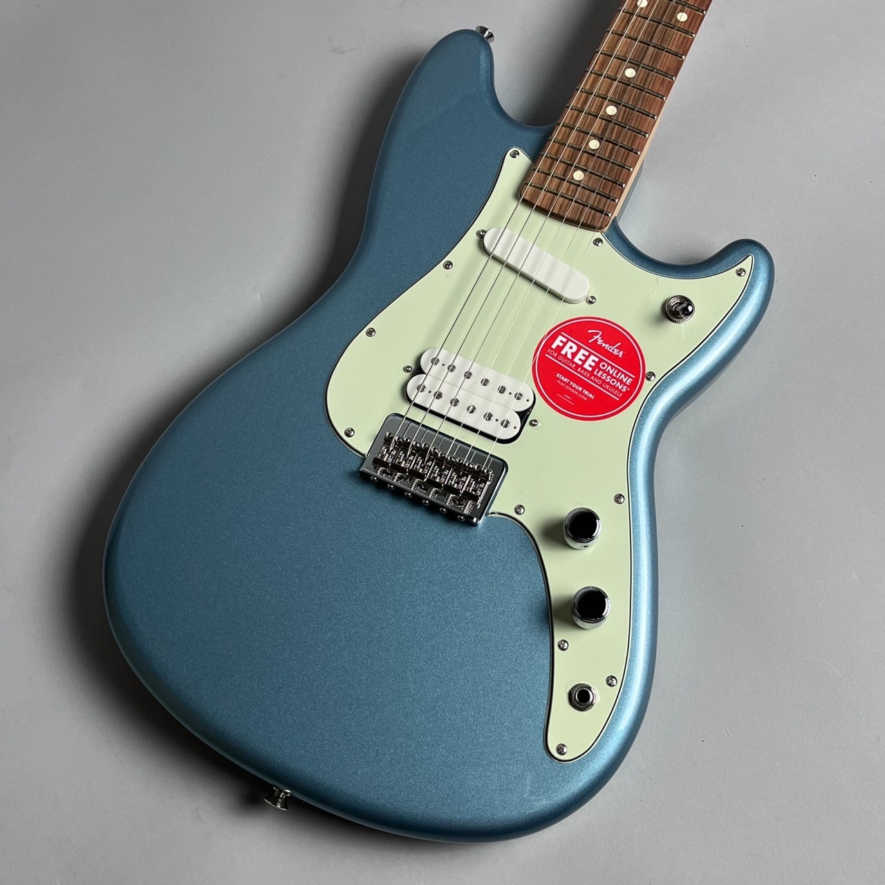 エレキギターFender Player Duo-Sonic HS Pau Ferro Fingerboard Ice Blue Metallic