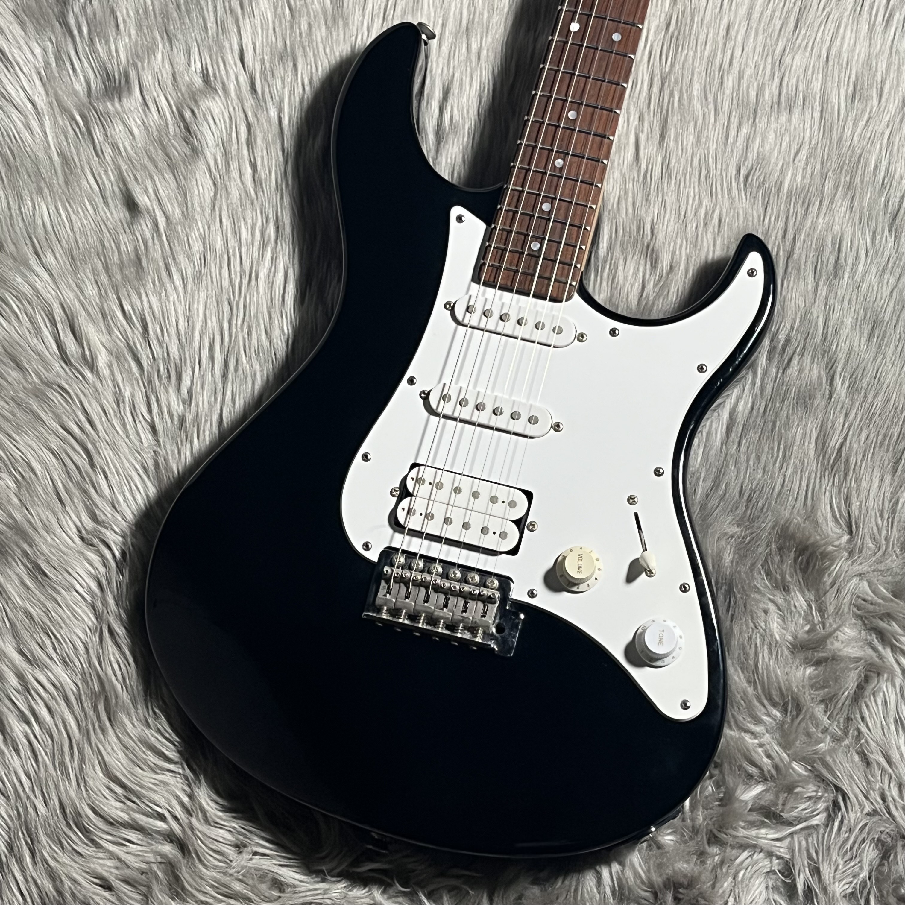 中古エレキギターPAC012