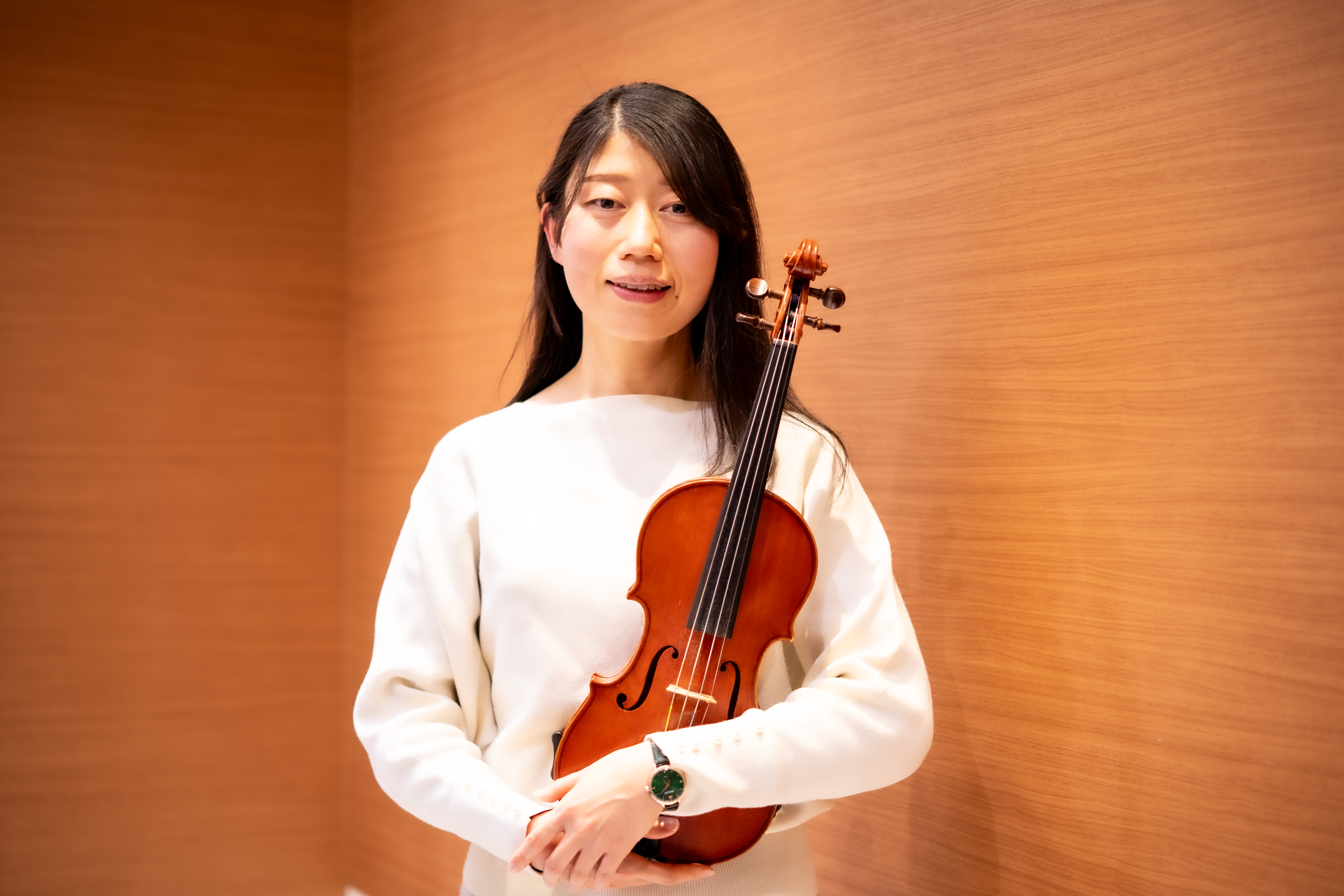 講師へのインタビュー ♪担当楽器を始めた「きっかけ」は何ですか？ ジブリの曲が好きで、いつか自分で弾けるようになりたいと思っていました。 ♪好きな曲や得意な曲・思い出の曲はありますか？ 映画音楽を数多く手がけたエンニオ・モリコーネさんが好きです。とくに「ニュー・シネマ・パラダイス　愛のテーマ」は何度 […]