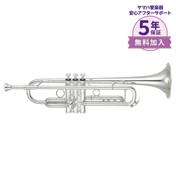 YTR-8335RS<br />
<br />
ヤマハが世界に誇るフラッグシップモデル「Xeno（ゼノ）」シリーズの最高峰ベストセラー。<br />
息の流れを妨げない『リバース式チューニングスライド（主管抜差管）』を搭載しており、通常の吹奏感に比べて極めてスムーズで軽快な息の通りと、素早いレスポンスを実現しています。<br />
銀メッキ仕上げならではの、色彩豊かなあたたかい倍音としっとり美しい音色を持ち、繊細なピアニッシモから大迫力のフォルテッシモまで音がブレることなく余裕で響きわたります。<br />
クラシック・吹奏楽にはもちろん、その立ち上がりの速さから軽快さを求めるジャズやポップスの現場まで、ジャンルを問わず奏者の理想を忠実に再現できる究極にして普遍の一本です。<br />
<br />
￥445,500(税込)