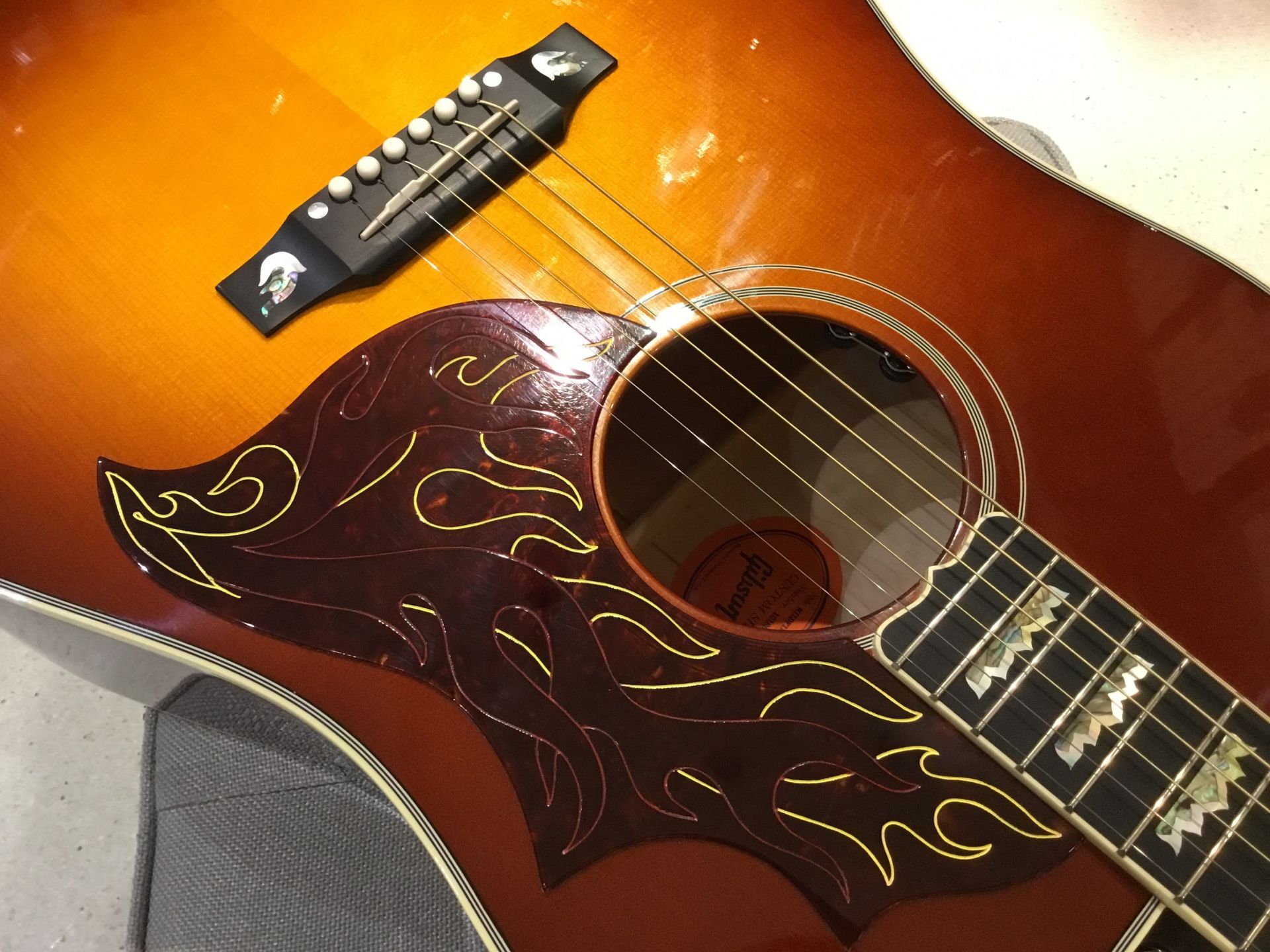【アコギ新入荷】火の鳥です！GIBSON Wildfirebird！！！