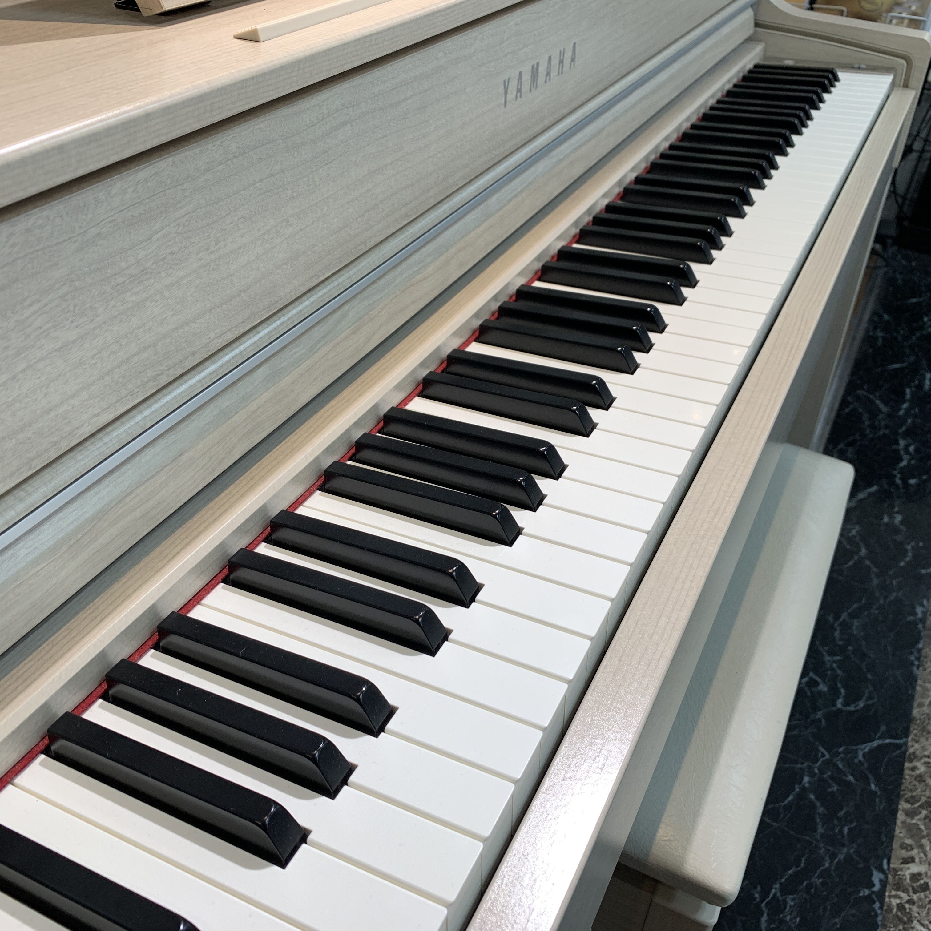 【SOLDOUT】YAMAHA CLP535 WA/2016年製
