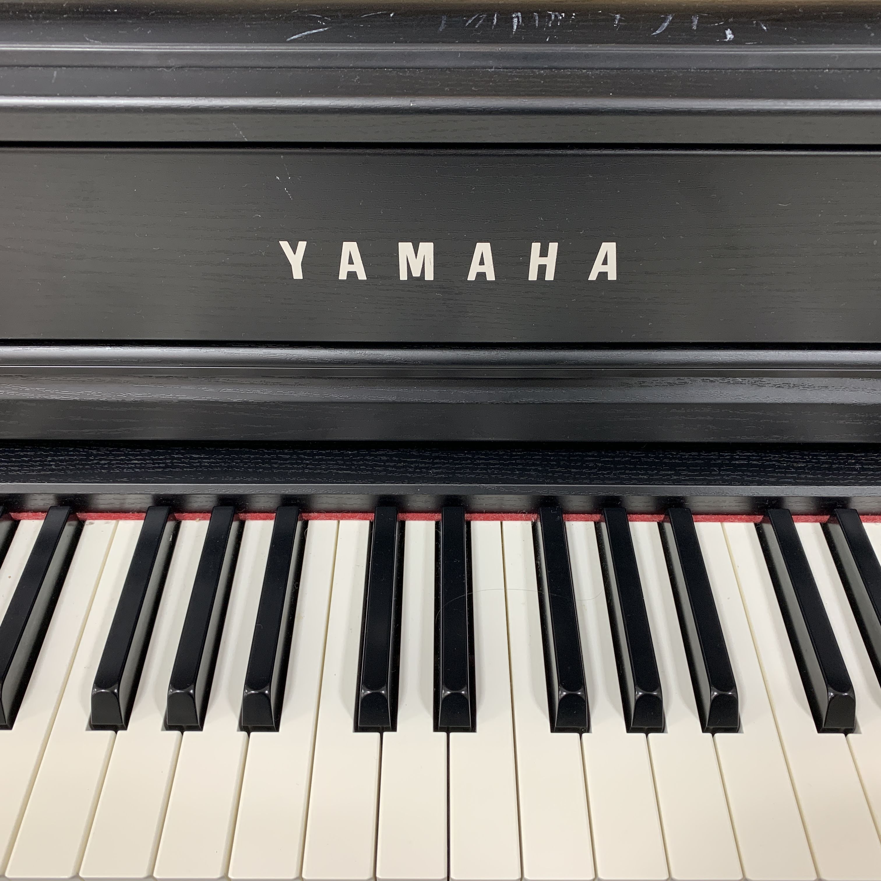 *【商品情報】 |*メーカー|*品番|*販売価格(税込)|*備考| |YAMAHA|中古CLP-535B/2014年製|[!￥79,980!]|椅子、県内1階配送設置基本料込みのお値段です| *【特徴】 生産完了品 当社新品時販売価格:153,360 円(税込) 2014年5月発売モデル。 *【スペ […]