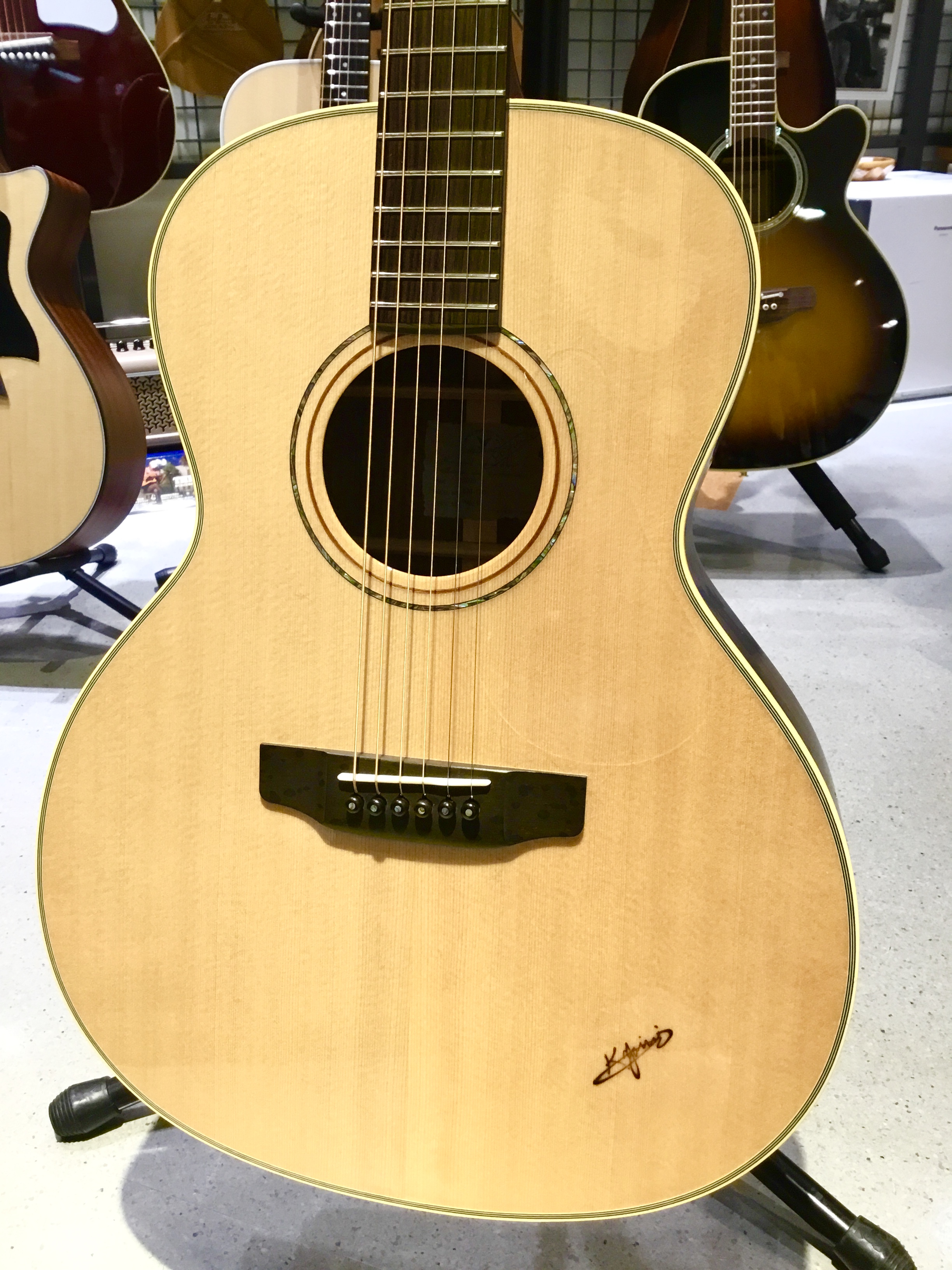 すごい！高級アコースティックギター大量入荷しました！｜島村