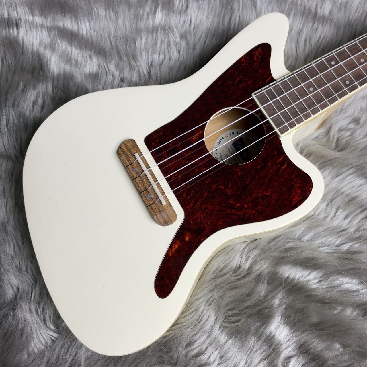 ウクレレ商品情報 | Fender FULLERTON JZM UKULELE