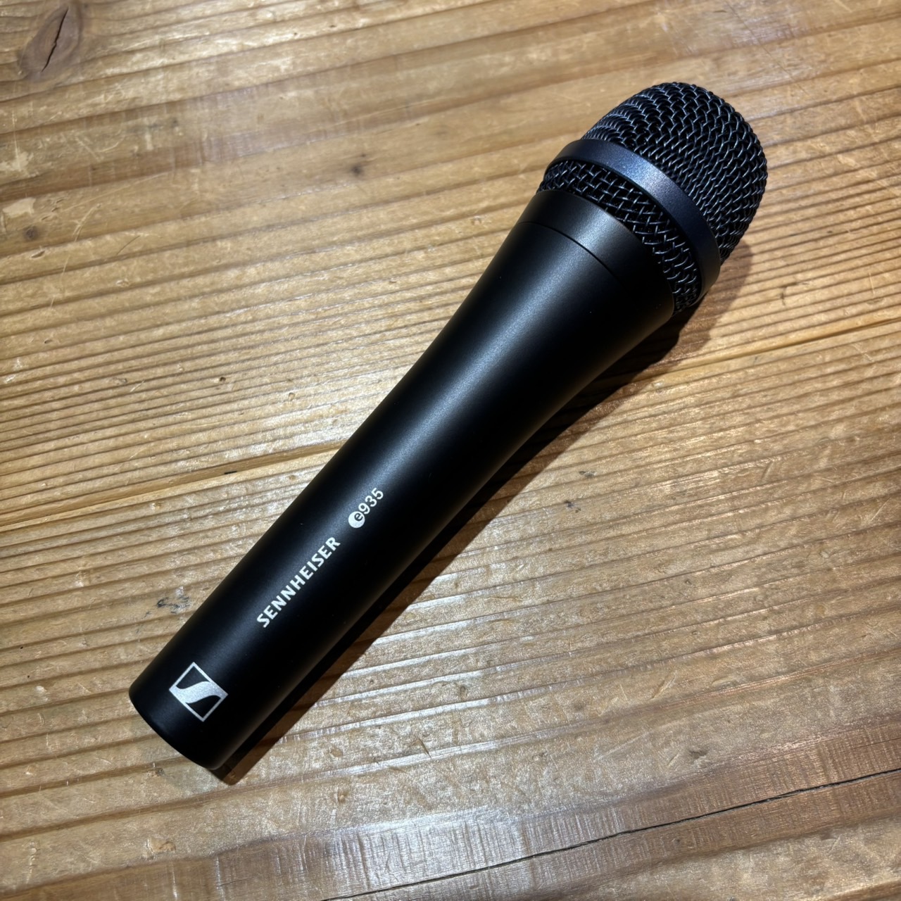 ゼンハイザーE 935