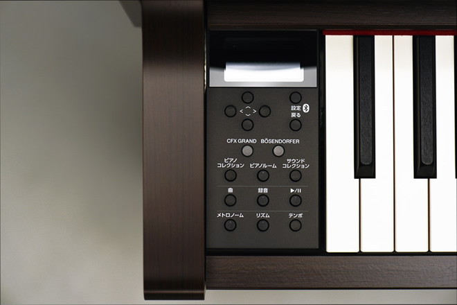 電子ピアノ】ヤマハとのコラボモデル「SCLP-6450」に新色のホワイト 