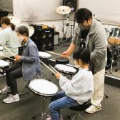 【音楽教室】ドラムグループレッスンのご紹介