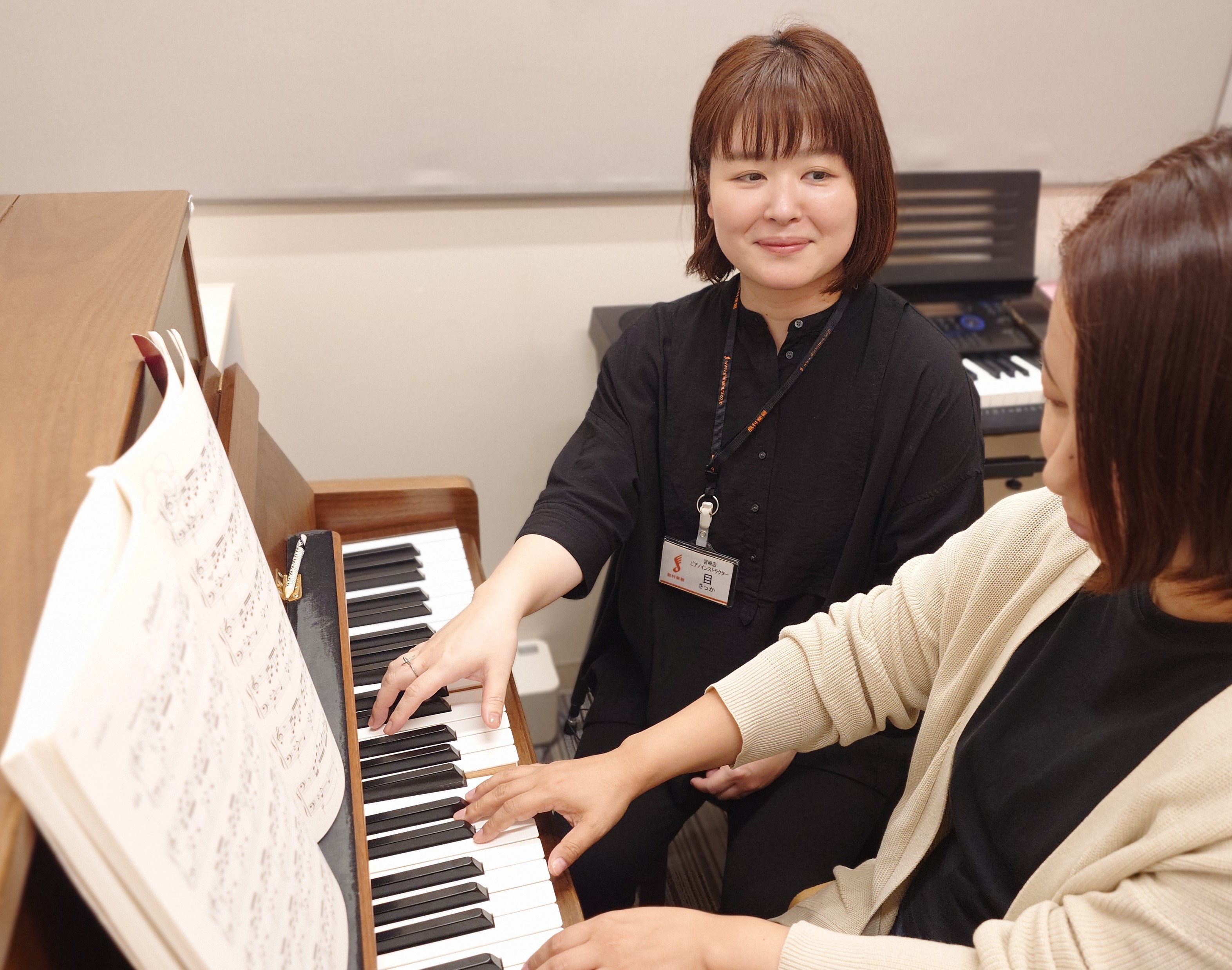 CONTENTS大人のための予約制ピアノレッスン開講中♪ピアノサロン保育士ピアノサロン新規開講！はじめてのキーボードサロンソルフェージュサロン1ヶ月お試しレッスンオンラインレッスン大人のための予約制ピアノレッスン開講中♪ テレビ宮崎の番組#Link（リンク）の特集コーナーでピアノサロンが紹介されまし […]