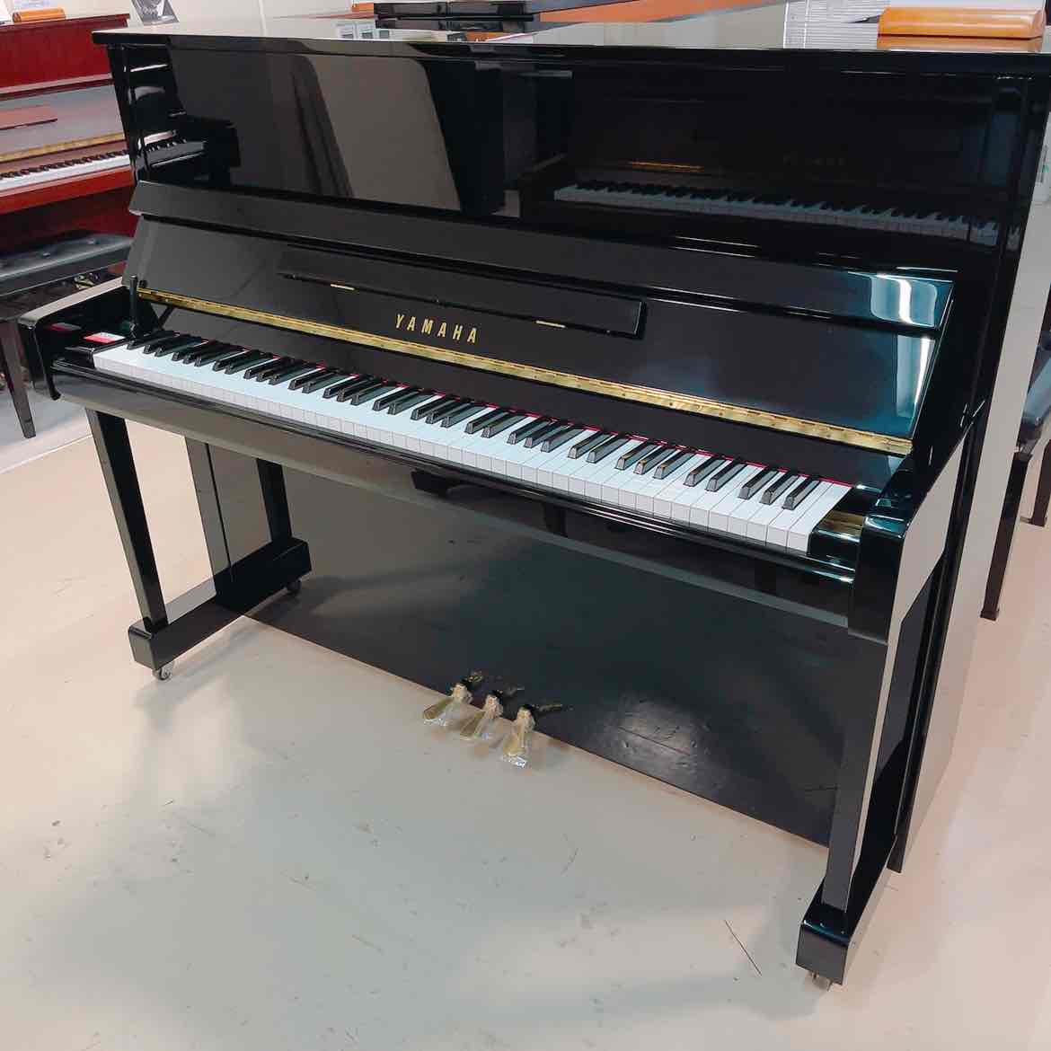 YAMAHAUX30BL