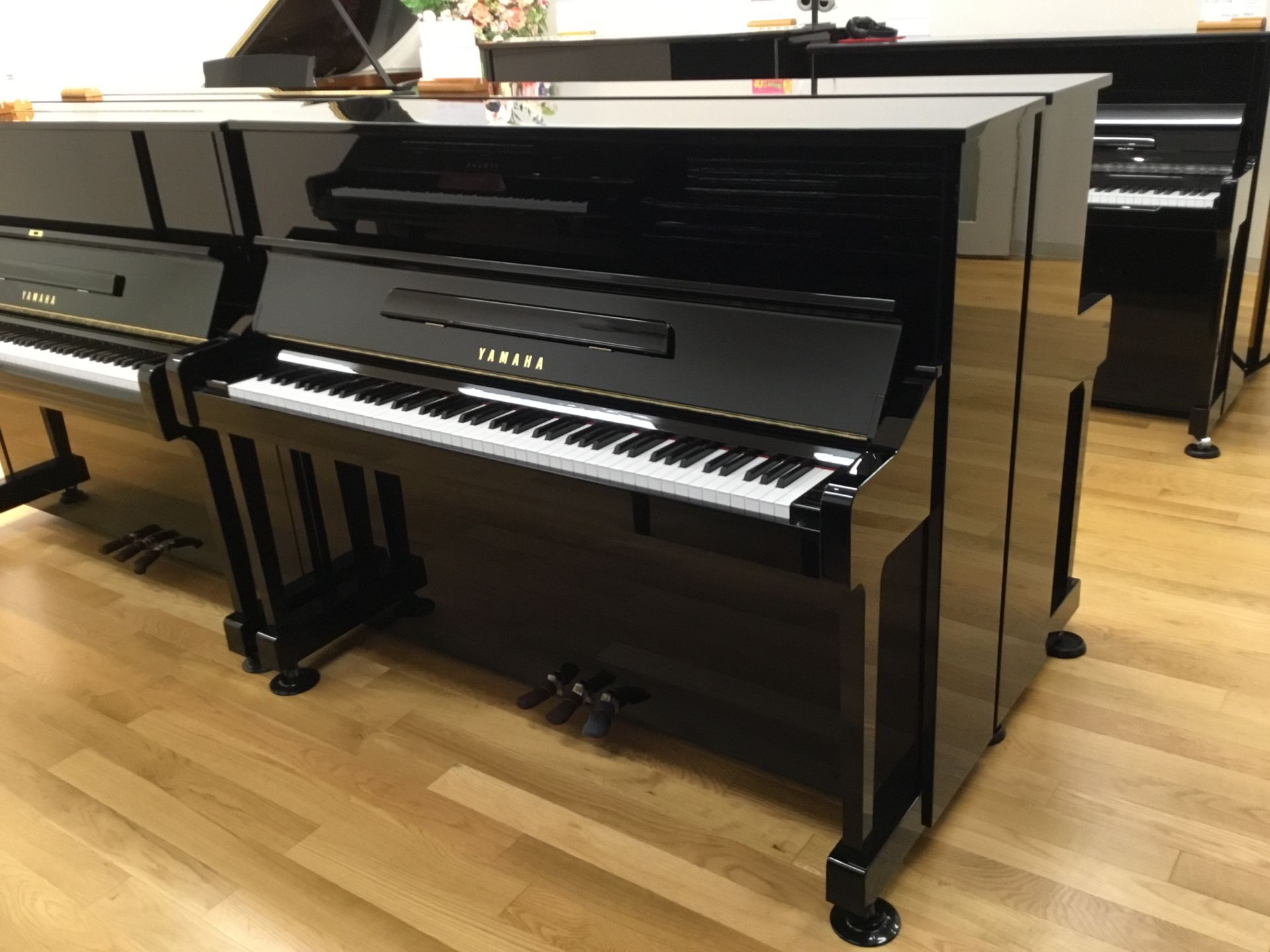 YAMAHAYM10