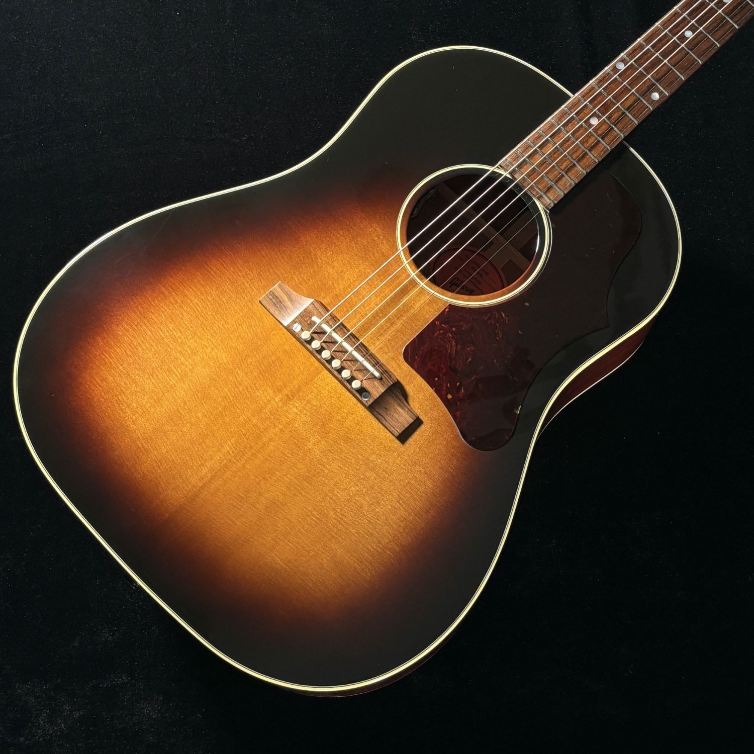 Gibson50s J-45 Original VS