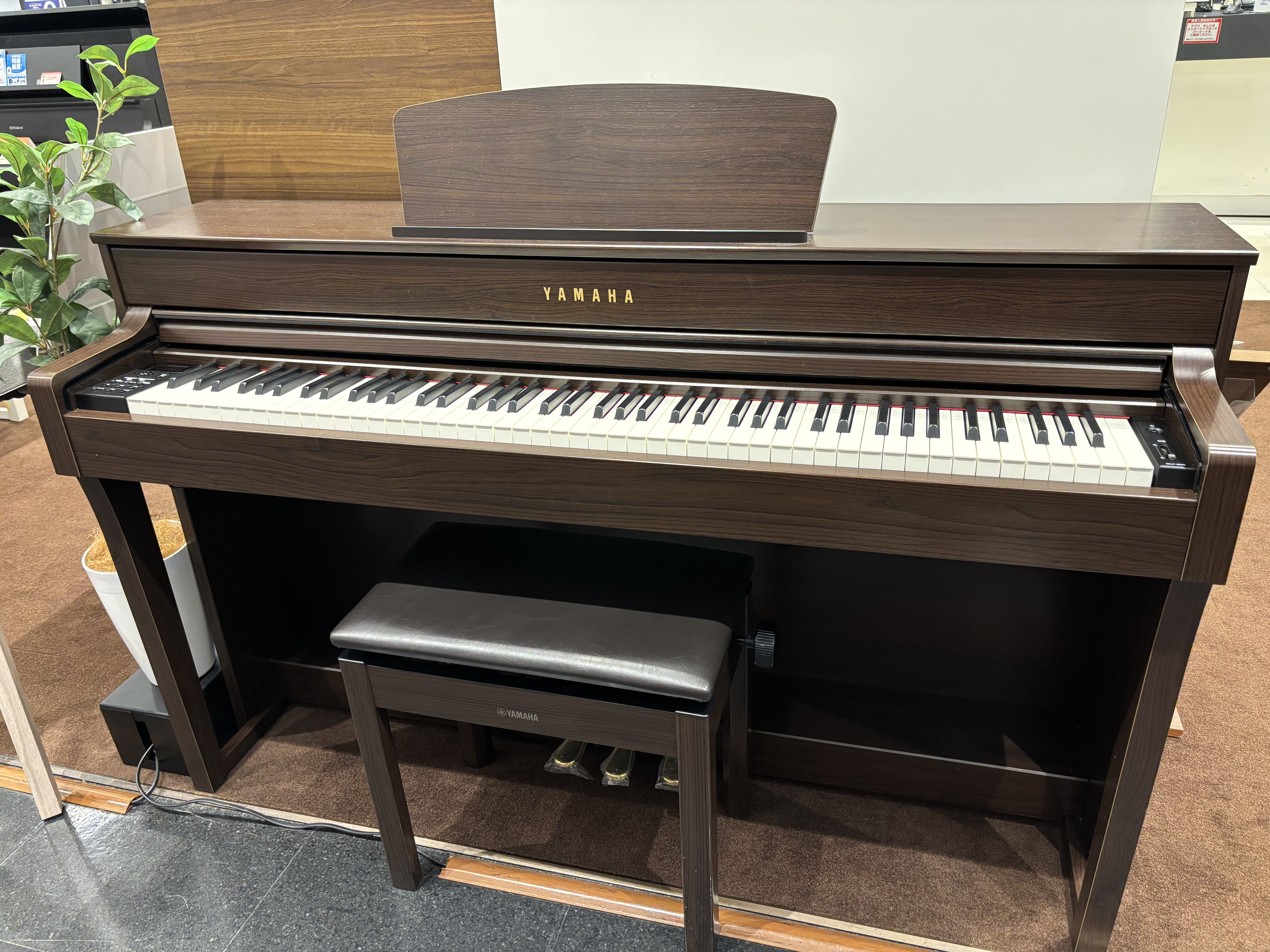 電子ピアノ（中古）SCLP-6350