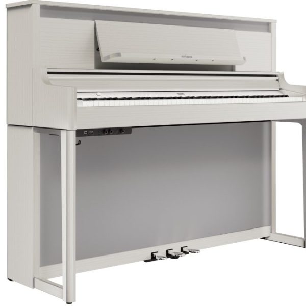 【LX6GP SR】<br />
販売価格　￥326,700(税込)<br />
※Roland 10年保証対象<br />
<br />
グランドピアノの美しい音と響き、表現力を兼ね備え、さらにグランドピアノの弾き心地と弾き応えが感じられる鍵盤。ローランドの最先端デジタルピアノ技術を盛り込みました。2色のオリジナルカラーが高級感を引き立てます。<br />
<br />
