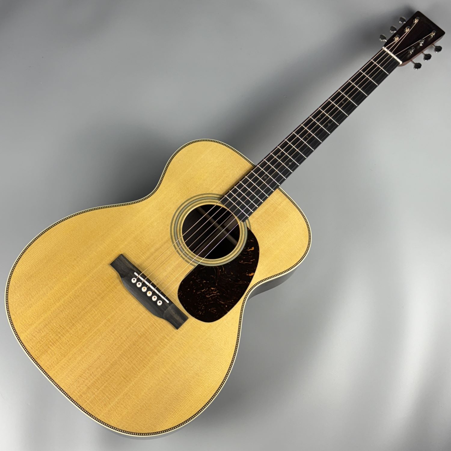 Martin000-28