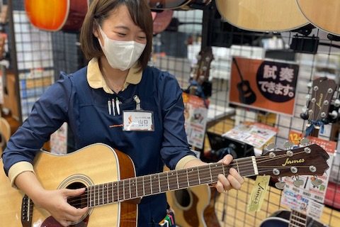 スタッフ写真 教育楽器 山口
